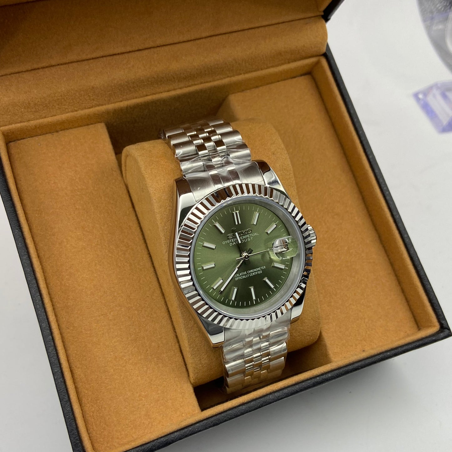 Seiko Mod Datejust – Emerald Green Dial